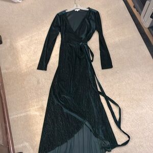 Women’s Baltic born maxi dress.  Size L